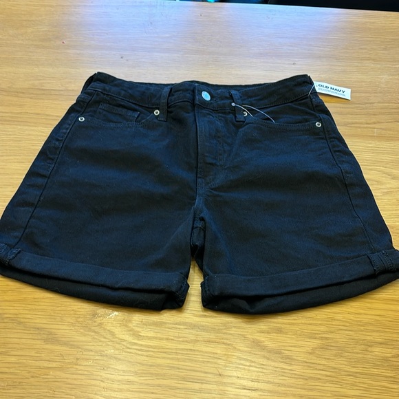 NEW! Black Jean shorts. Size 6 - Picture 4 of 5
